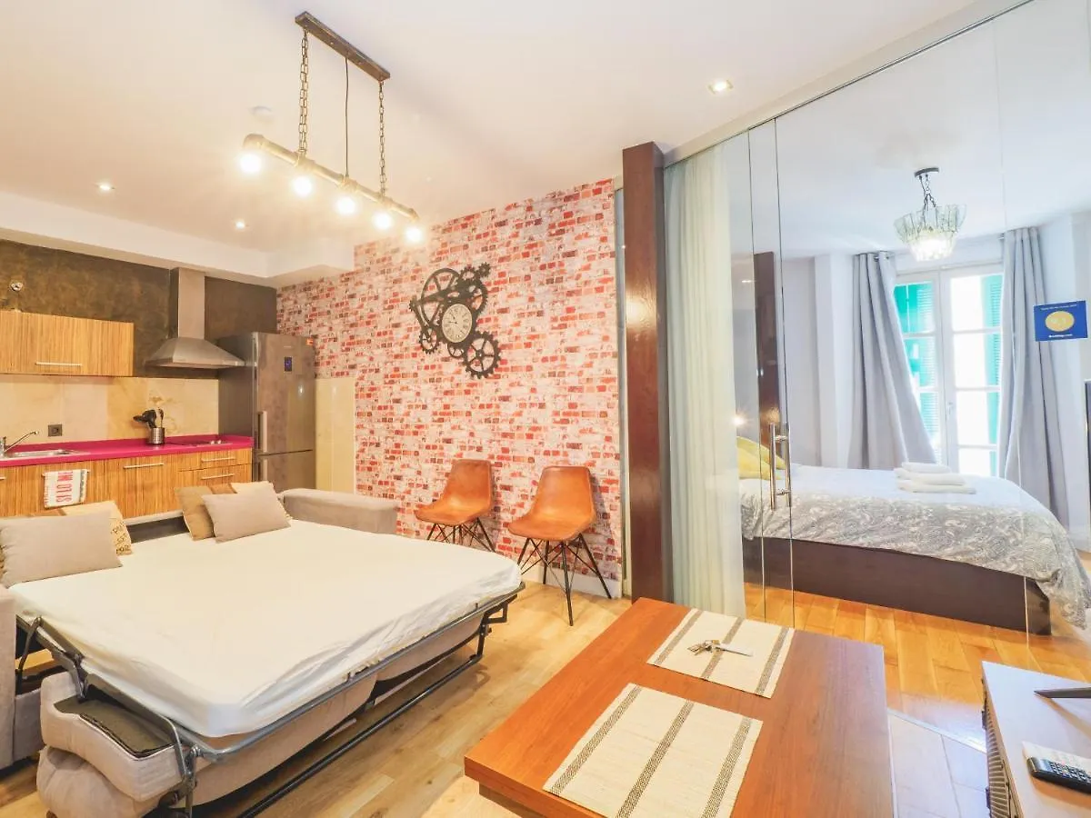Cubo'S Apartamento 33 Carreteria 3B Malaga 0*,  Spain